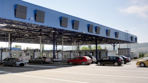 IZGUBILI NA POVRATKU IZ GRČKE: Porodica iz Srbije nudi nagradu - i to novčanu (FOTO)